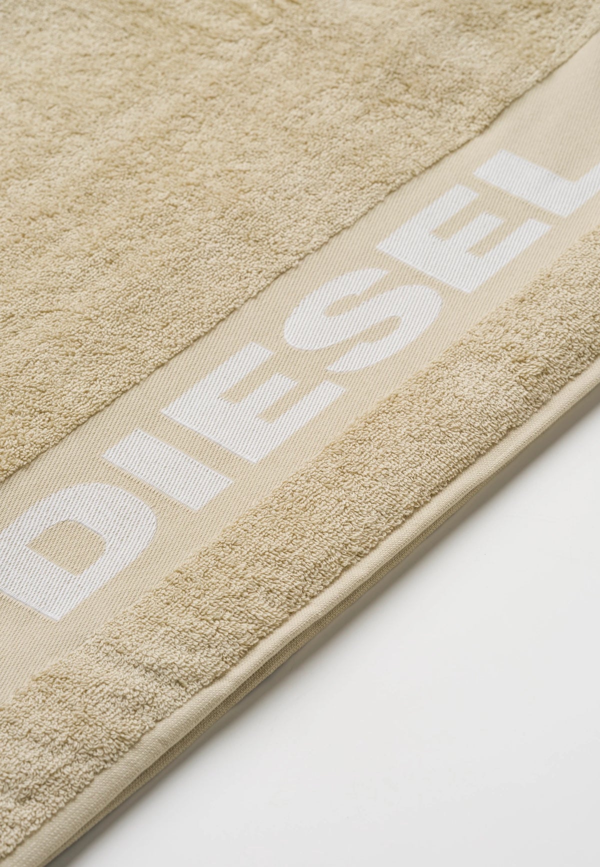 DIESEL TELO BAGNO 100X180 SPUGNA 450 GR/MQ